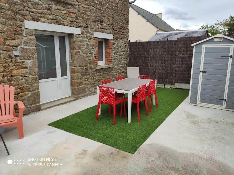 Apartamento Gite Au Coeur De La Baie Du Mont-Saint-Michel Baguer-Pican Exterior foto